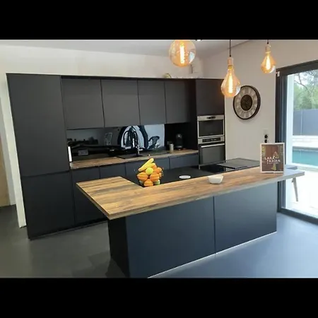 Maison Du Bonheur Villepey